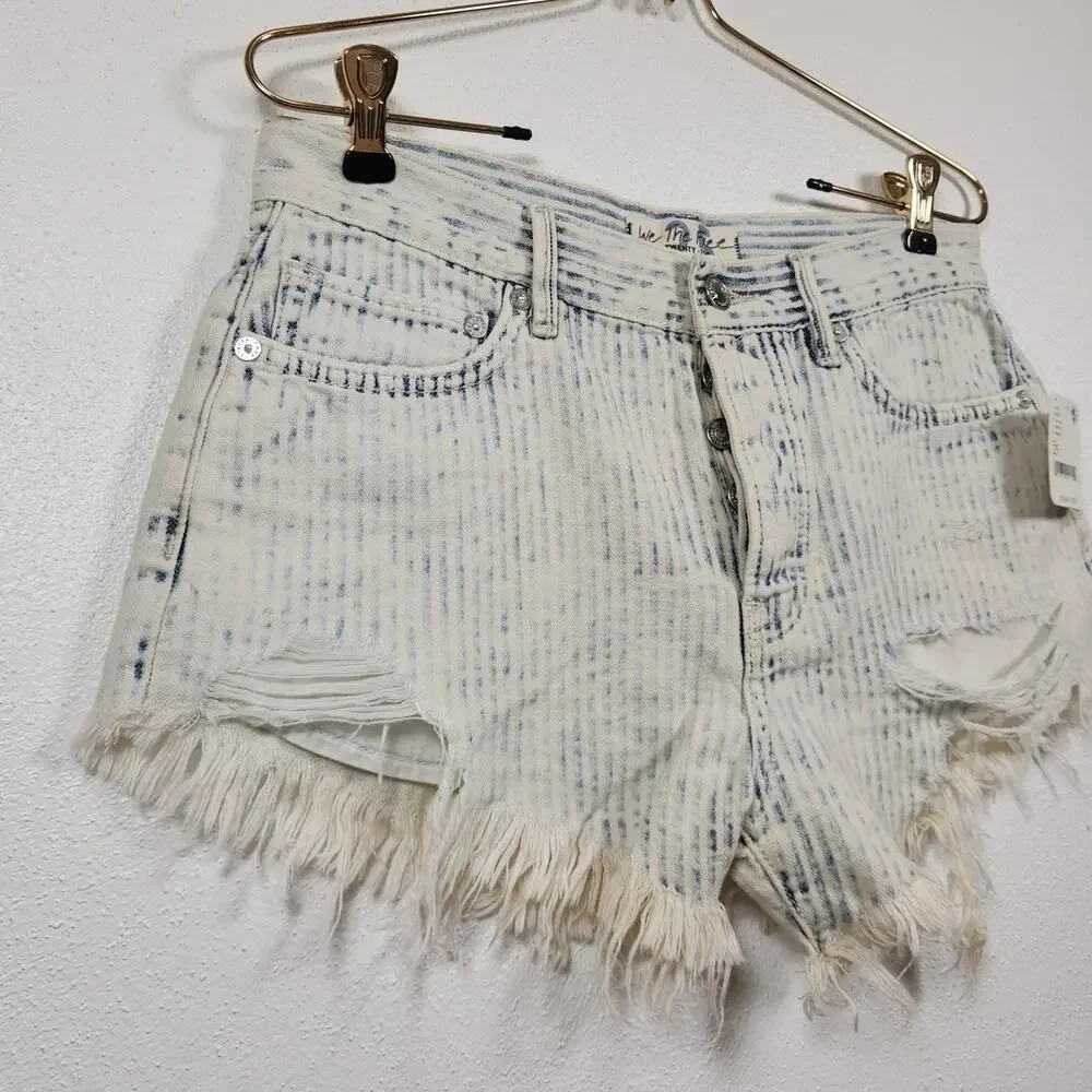 NWT We the Free Free People Shorts Boho Mini Hippie Whimsy Size 25 Distressed
